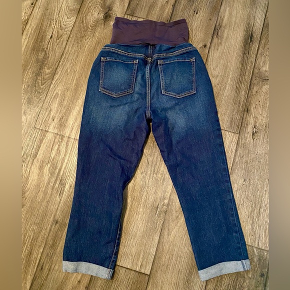 Old Navy Full Panel Maternity Jeans - Size 6R - Picture 3 of 5